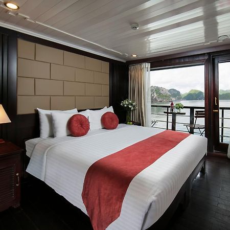 Halong Majestic Legend Cruise Hotel ฮาลอง ภายนอก รูปภาพ
