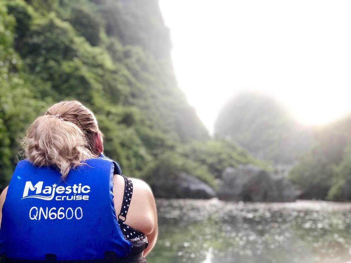 Halong Majestic Legend Cruise Hotel ฮาลอง ภายนอก รูปภาพ